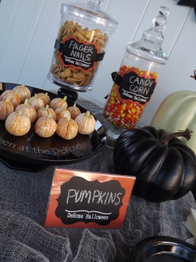 Chalkboard Labels | Halloween Cocktail Party by LKD events